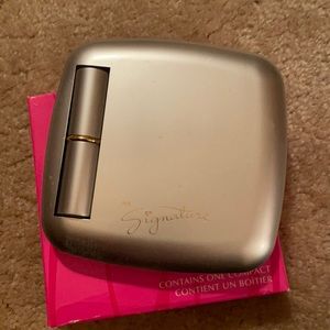 Mary Kay Signature custom compact